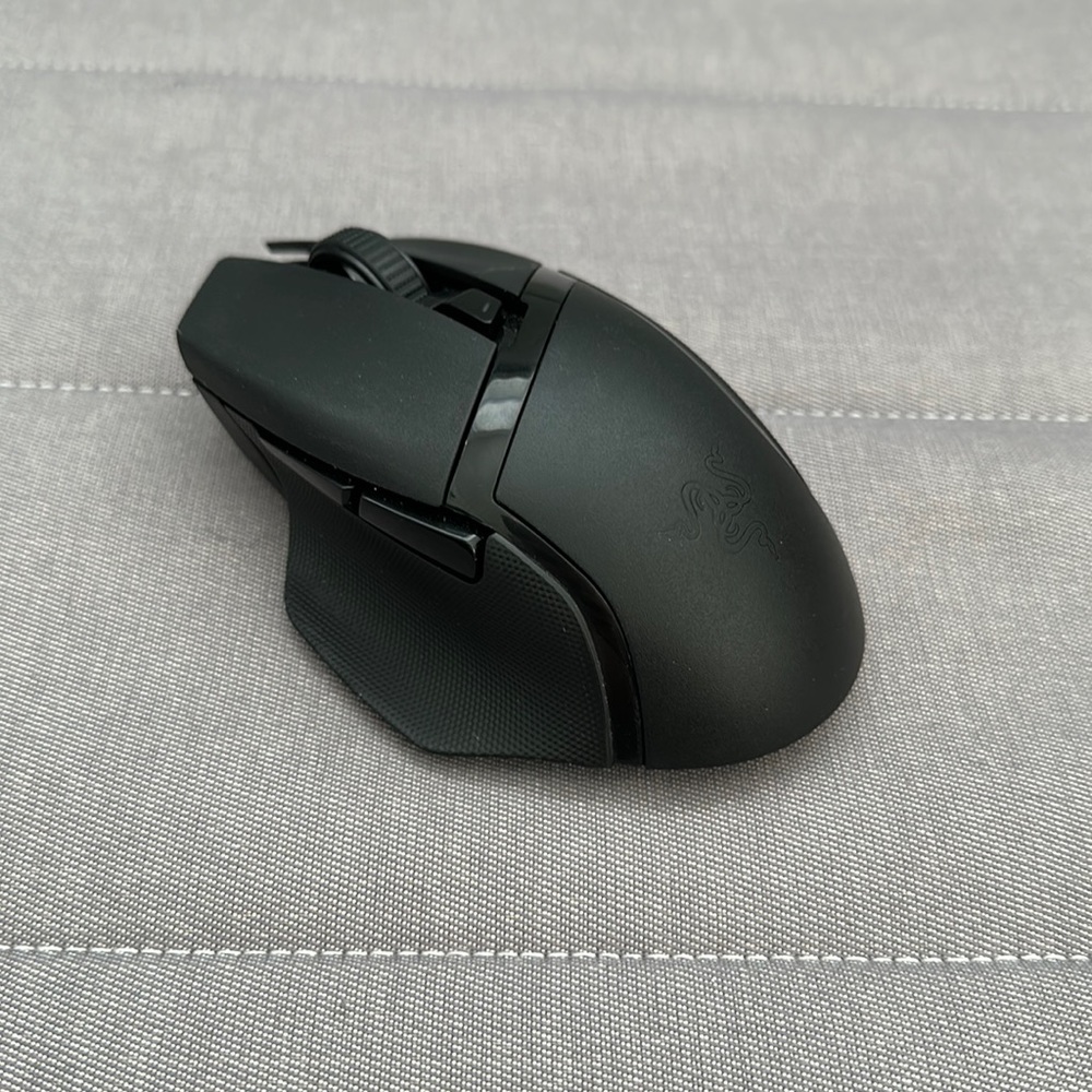 Razer wireless gaming mouse